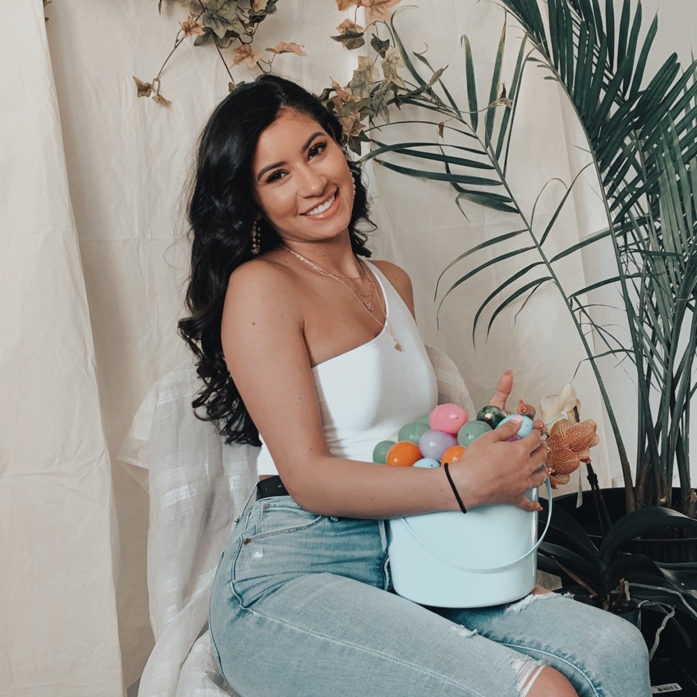 Meet your Posher, Esmeralda